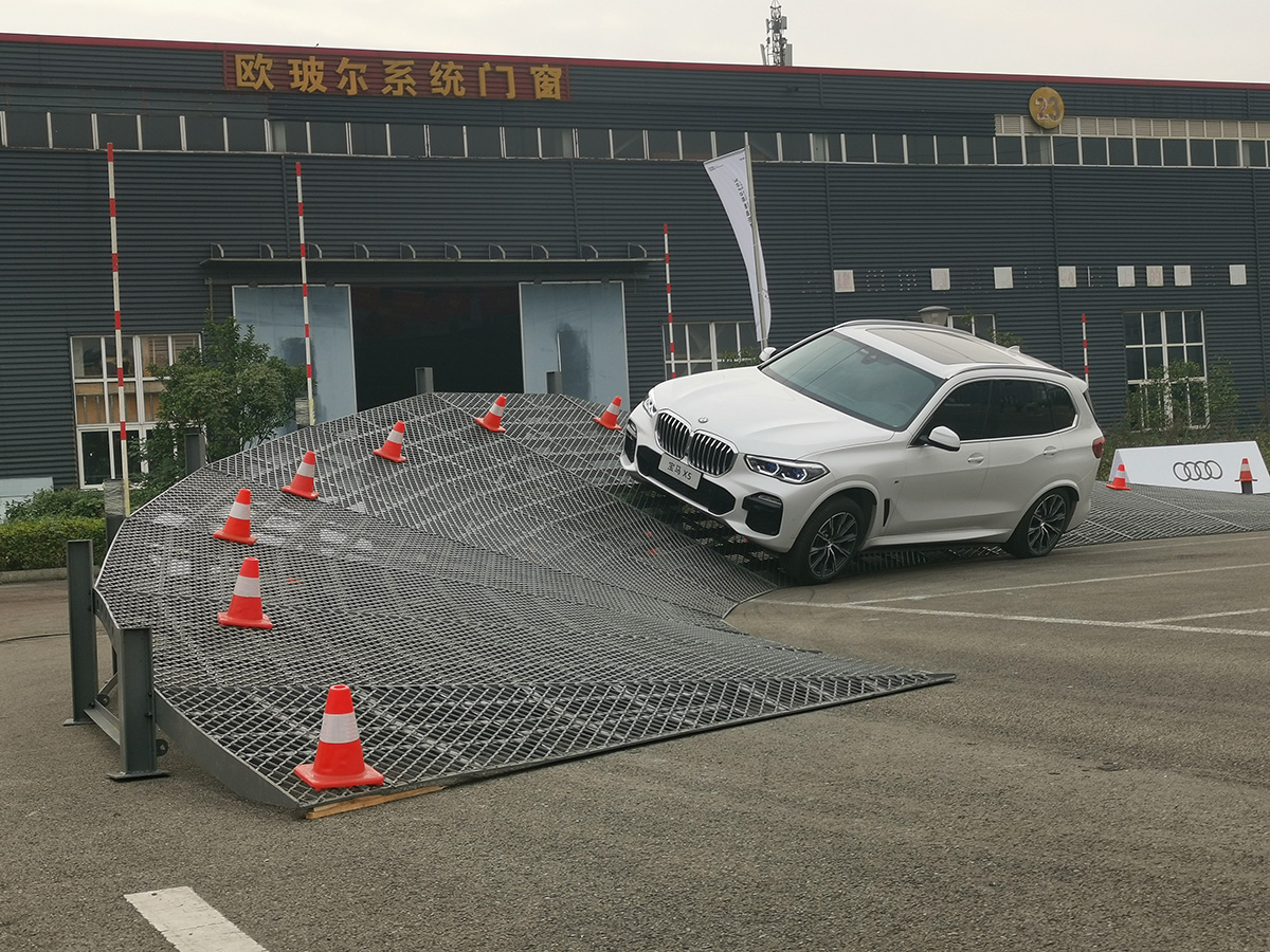 汽车试驾道具